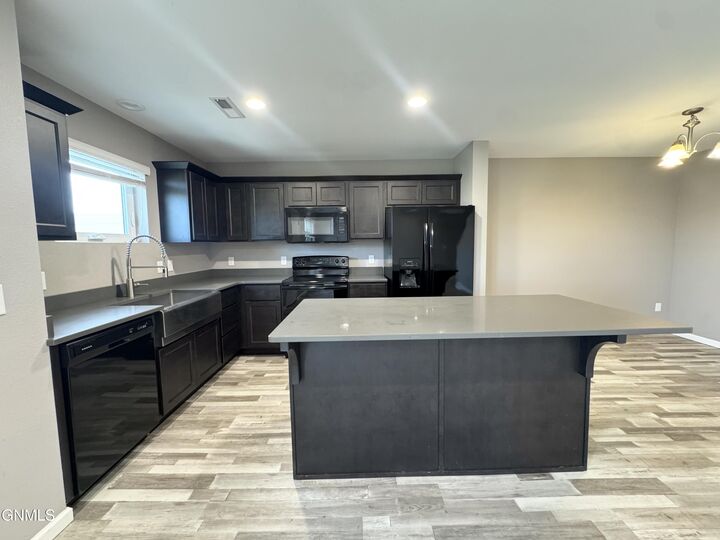 Property Photo:  3934 24th Street SE  ND 58554 