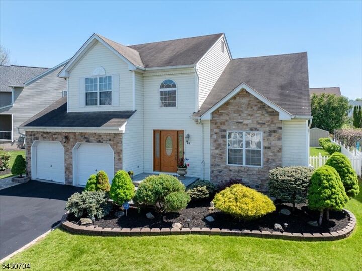 Property Photo:  30 Francis Dr  NJ 08807 