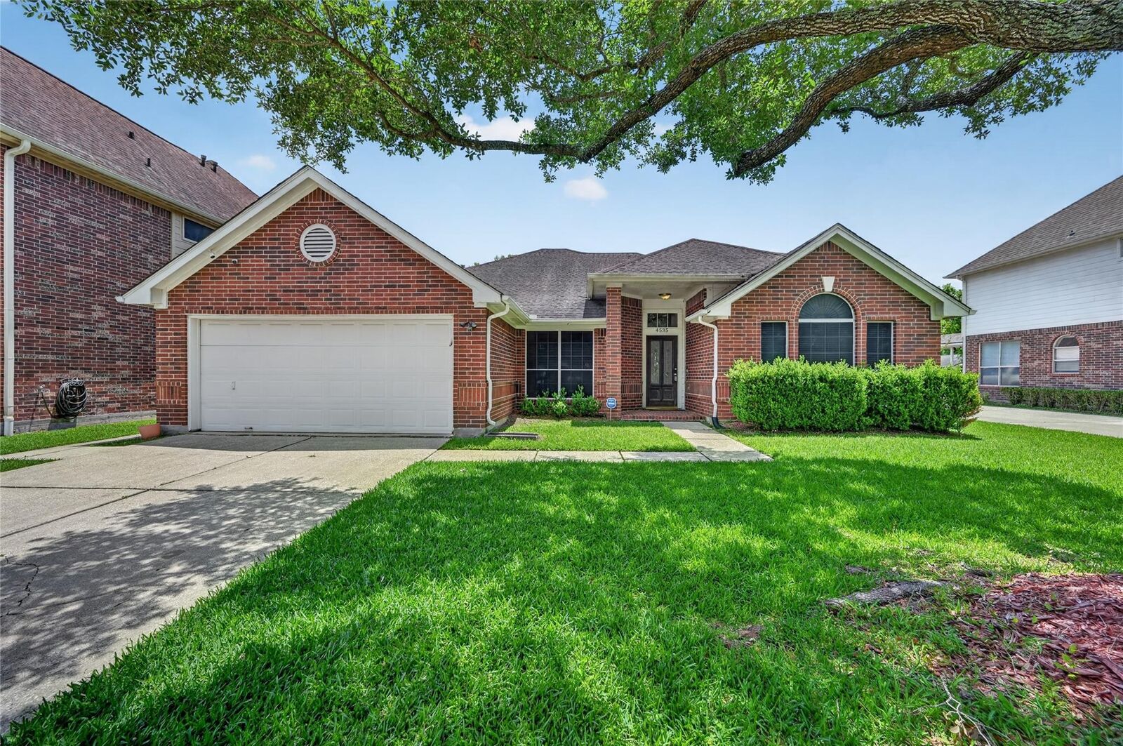 Property Photo:  4535 Backenberry Drive  TX 77546 