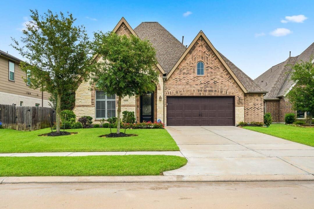 Property Photo:  1819 Boulder Lake Court  TX 77469 