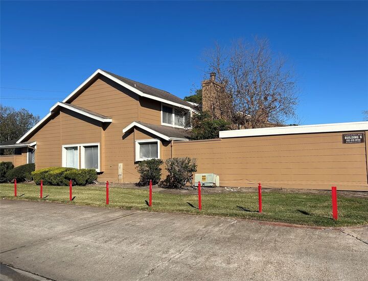 Property Photo: 6119 Dryad Drive TX 77035