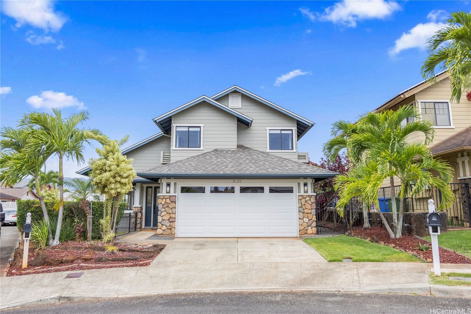 Property Photo:  94-210 Pailolo Place  HI 96797 