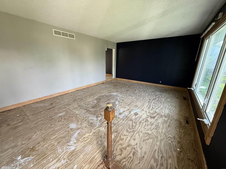 Property Photo:  415 3rd Street  IA 50625 