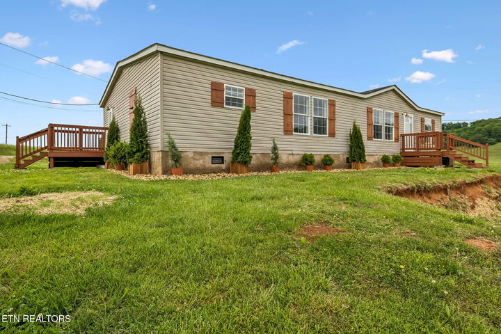 Property Photo:  550 Head Of Creek Rd  TN 37874 