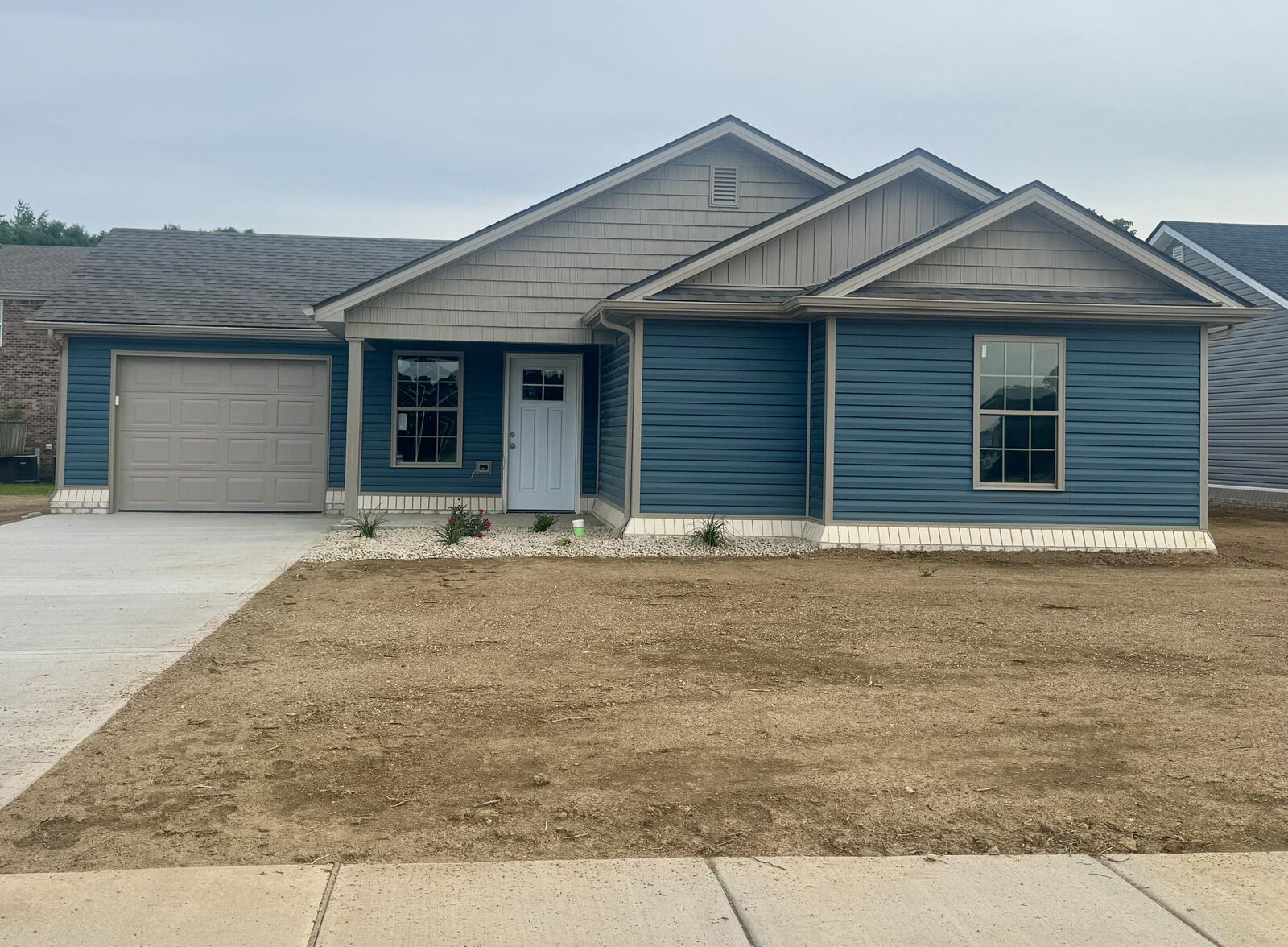 Property Photo:  114 Bow Bridge Drive  KY 40403 