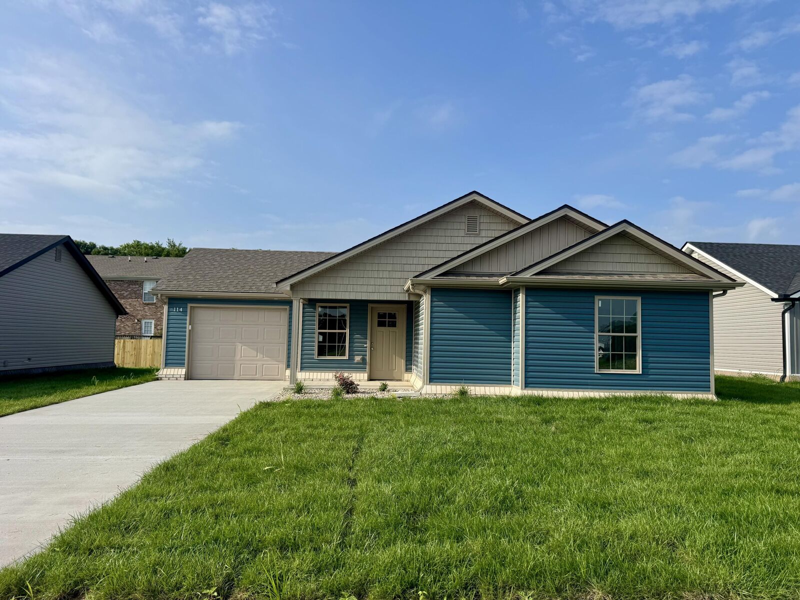 Property Photo:  114 Bow Bridge Drive  KY 40403 