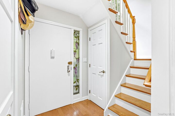 Property Photo:  373 Martling Avenue  NY 10591 