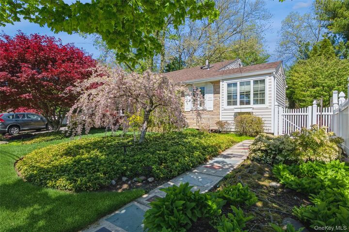 Property Photo:  26 Wren Court  NY 11768 