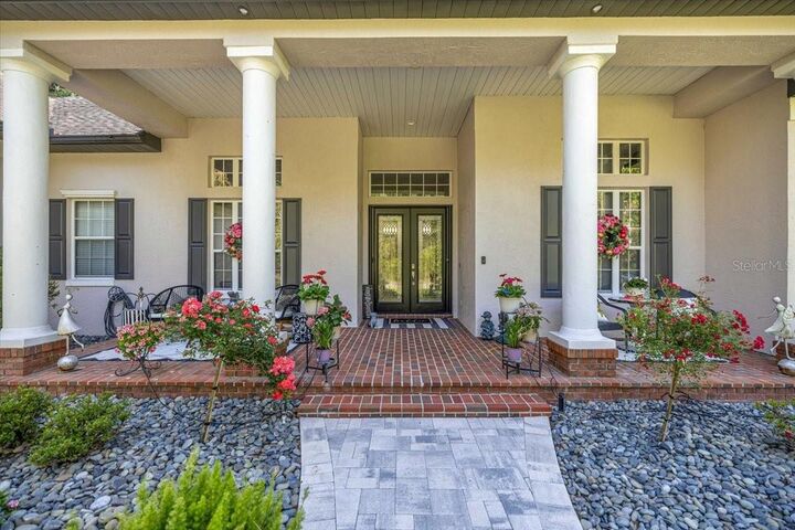 Property Photo:  6775 SE 12th Circle  FL 34480 