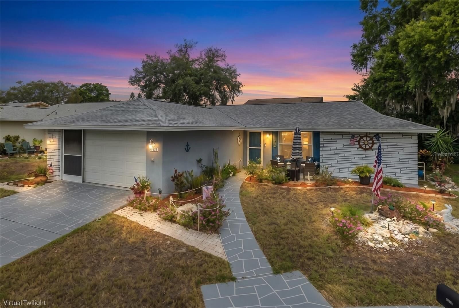 Property Photo:  8225 San Felipe Court  FL 34668 
