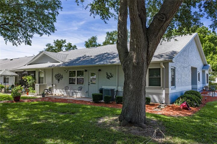 Property Photo:  6380 Egret Drive 6  FL 33809 