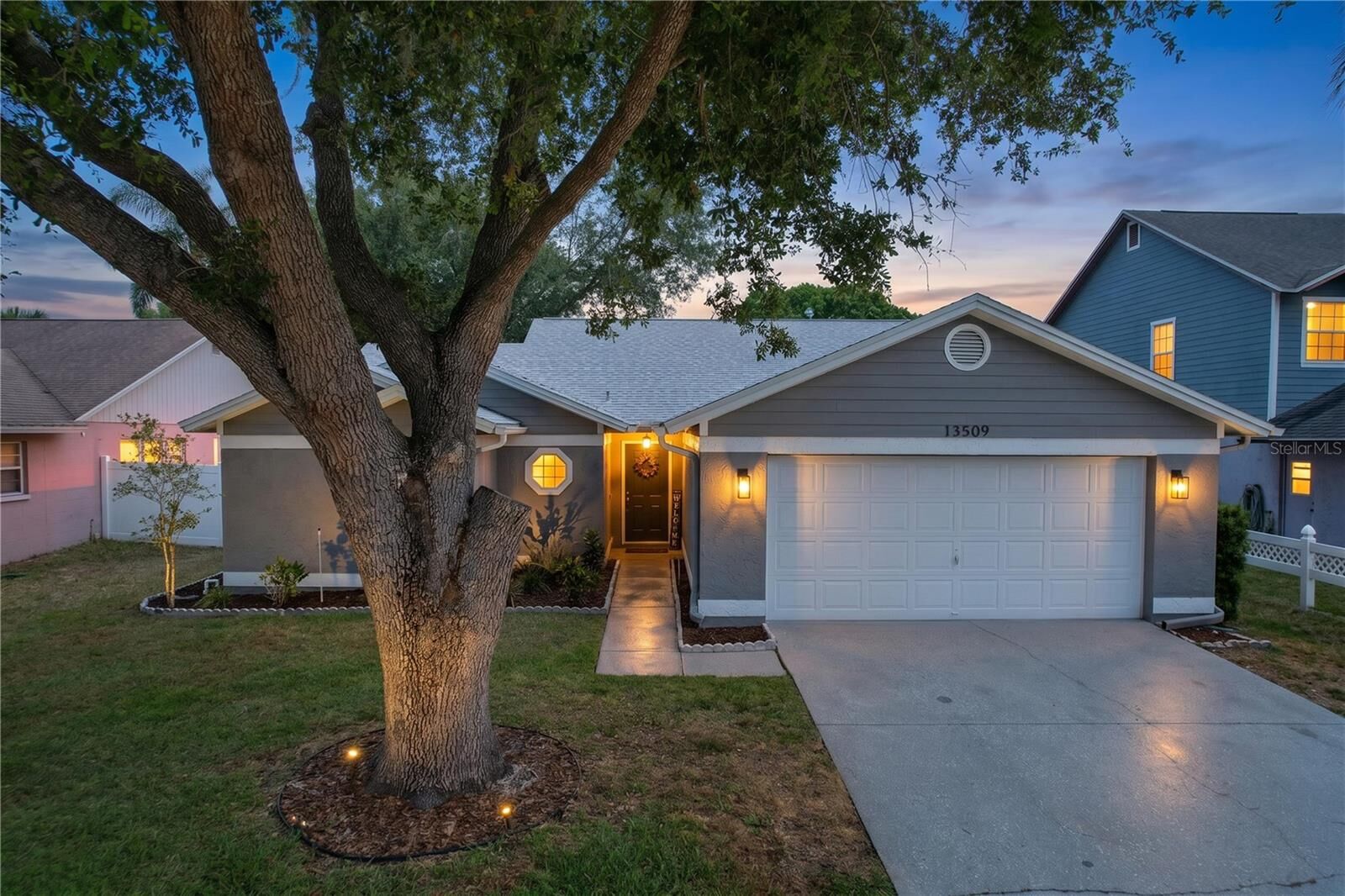 Property Photo:  13509 Fawn Ridge Boulevard  FL 33626 