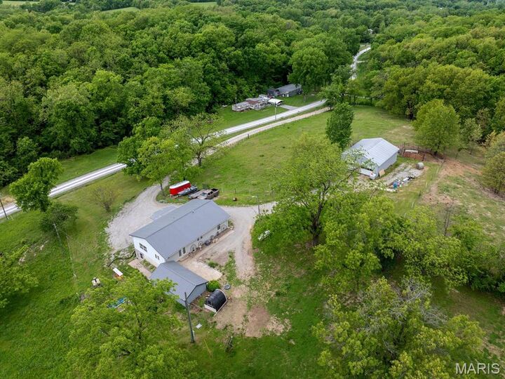 Property Photo: 12746 Thornberry Road MO 63459
