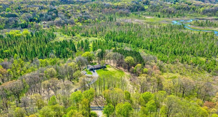 Property Photo:  1700 Hamilton Road  MI 49017 