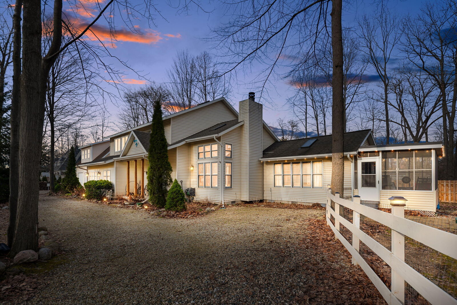 Property Photo:  9177 Shady Lane  MI 49116 