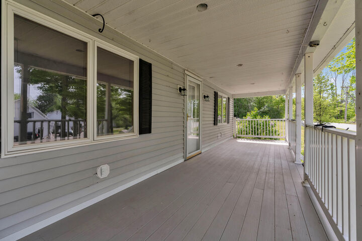 Property Photo:  85 Cramm Road  ME 04048 