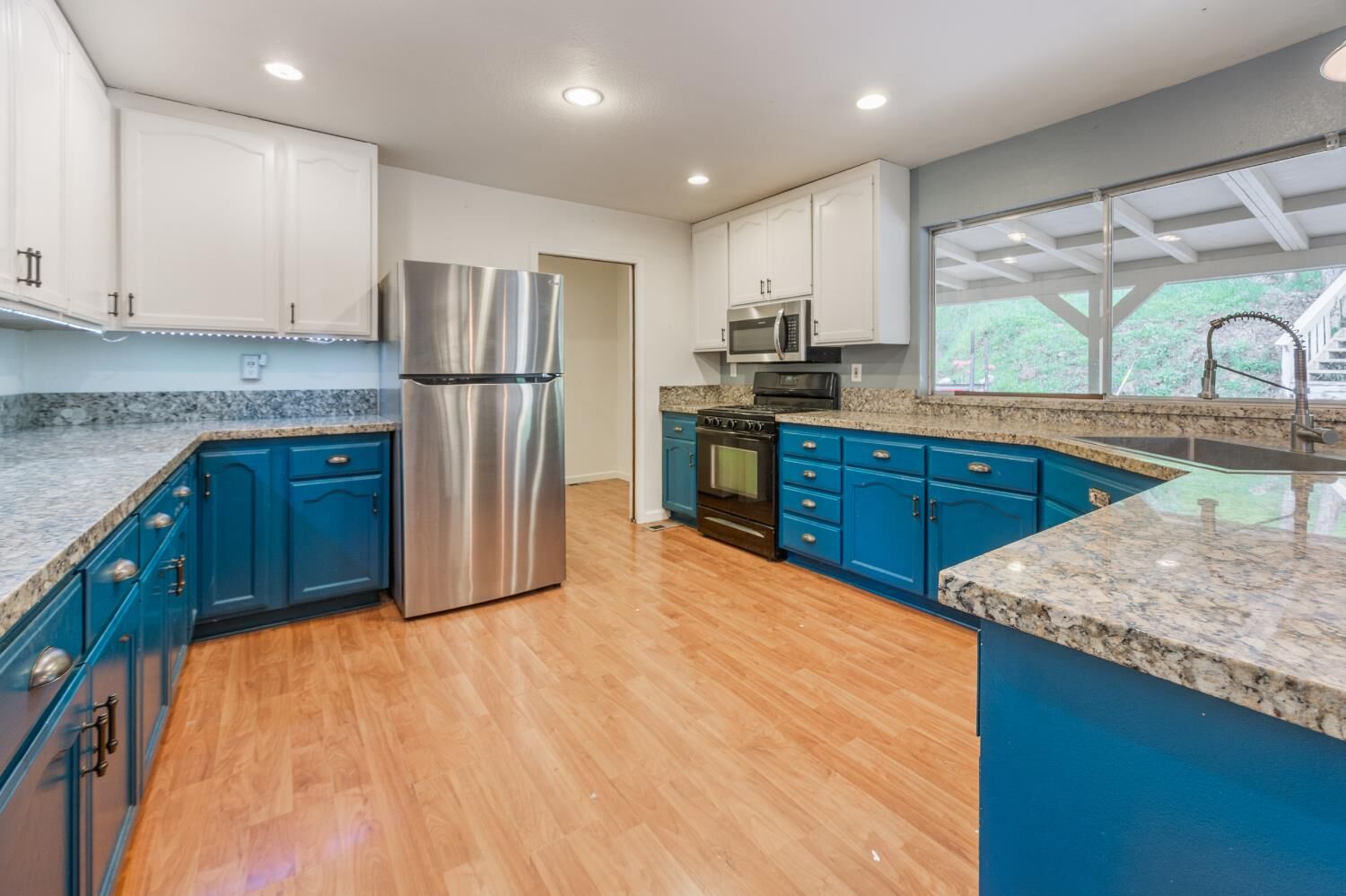 Property Photo:  10344 Peardon Road  CA 95977 