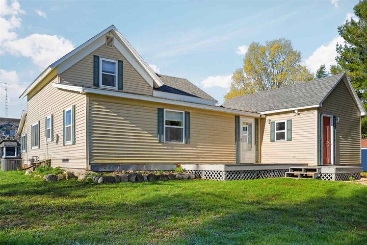 Property Photo: 6762 Lincoln MI 49729