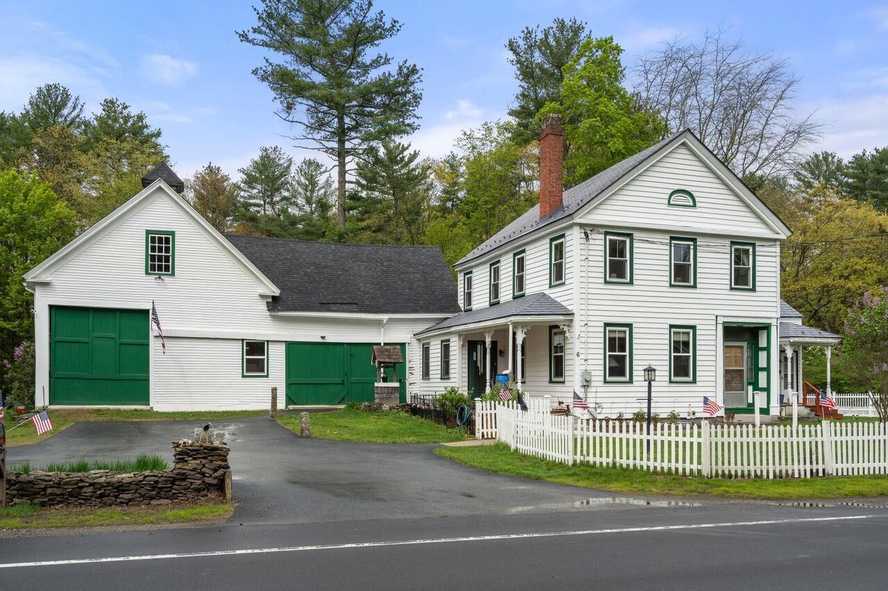 Property Photo:  6 Mammoth Road  NH 03087 