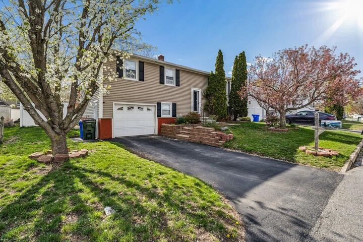 Property Photo: 205 Brent Street NH 03103