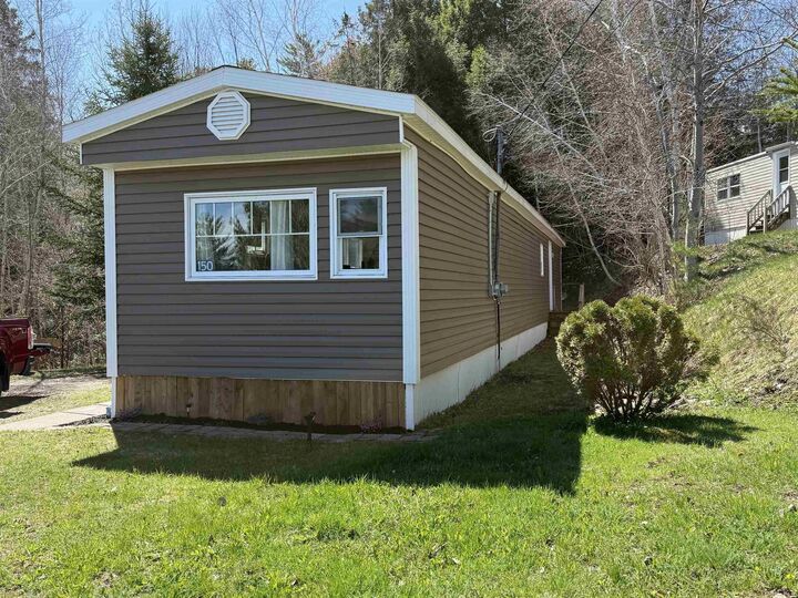 Property Photo:  150 Coldwell Court  NS B4N 5N3 