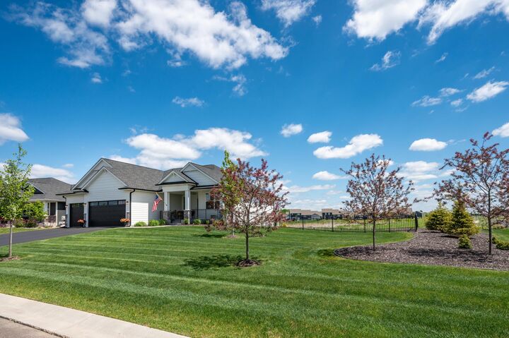Property Photo: 7502 Ocean Ave NE MN 55330
