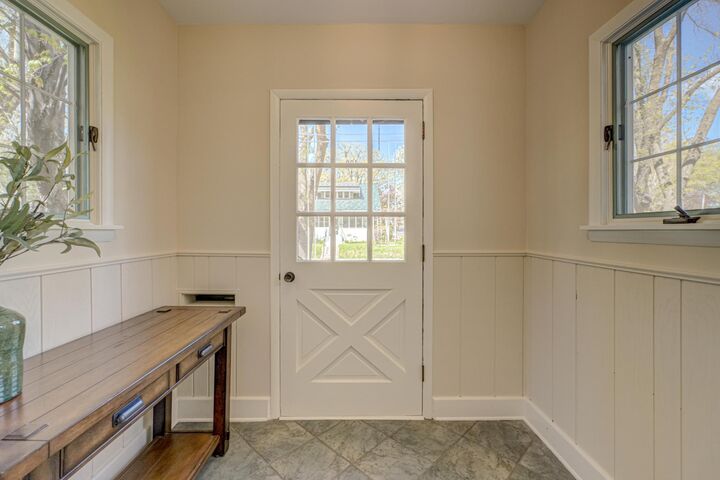 Property Photo: 400 Macalester Street MN 55105