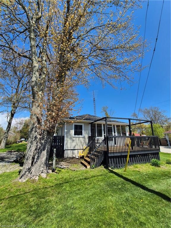 Property Photo: 21 Ferris Street ON N0E 1W0