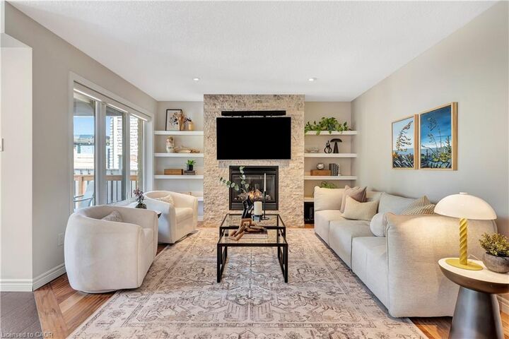 Property Photo:  82 Maplecrest Drive  ON N0B 1M0 