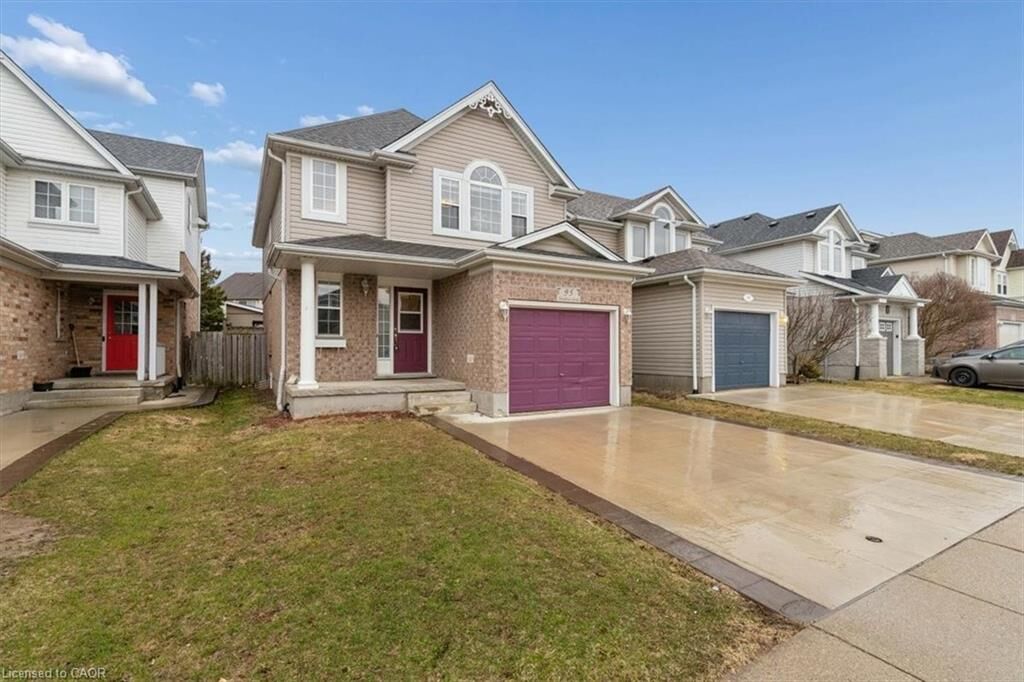 Property Photo:  95 Houghton Street  ON N3C 4L2 