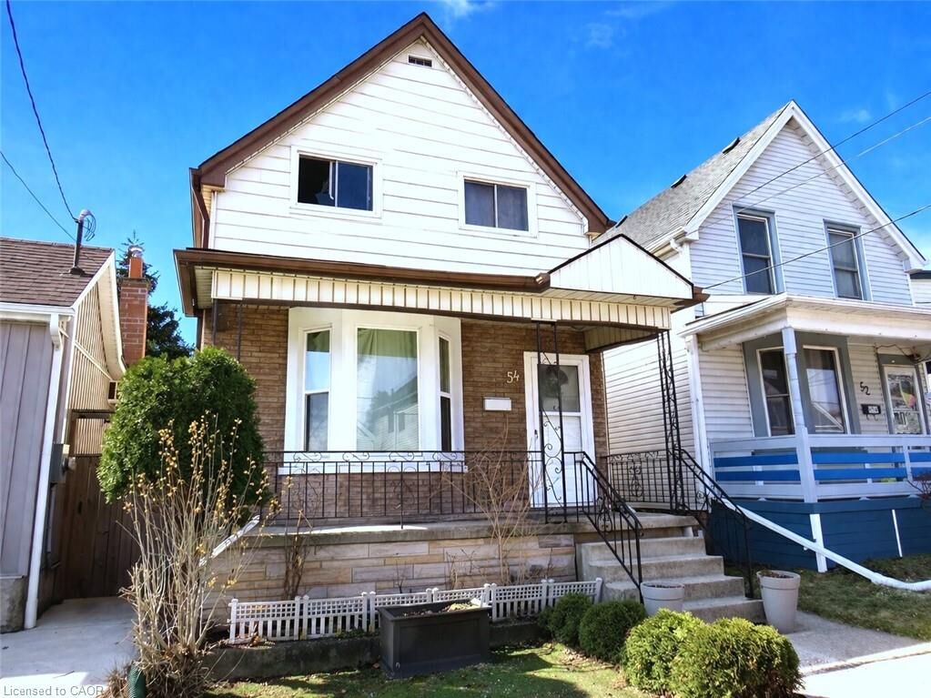 Property Photo:  54 Edinburgh Avenue  ON L8H 2C5 