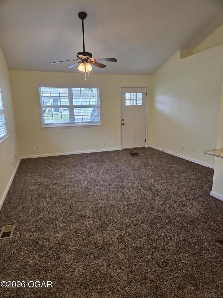 Property Photo:  815 Greenwood Drive  MO 64801 