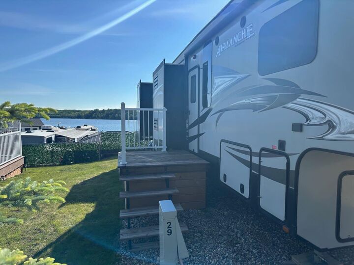 Property Photo:  25054 South Pine Lake Road 29  AB T0M 1R0 