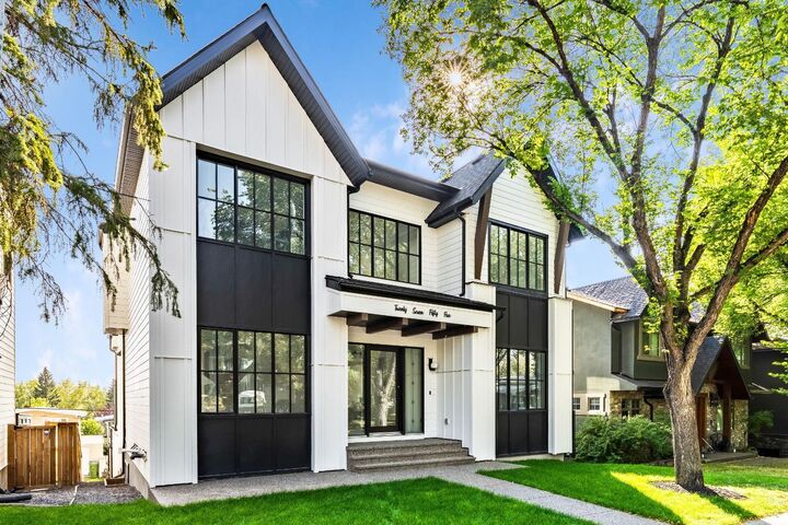 Property Photo:  2755 Cannon Road NW  AB T2L 1C5 