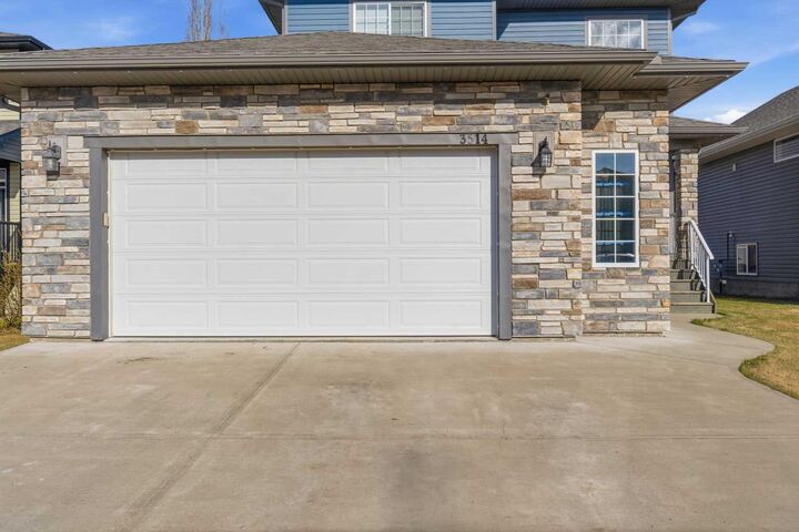 Property Photo:  3514 55 Avenue  AB T7S 0C1 