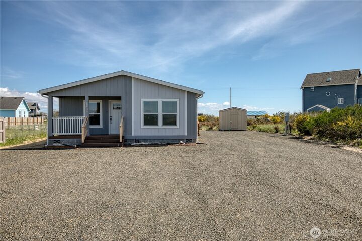 Property Photo:  1414  Storm King Avenue SW  WA 98569 