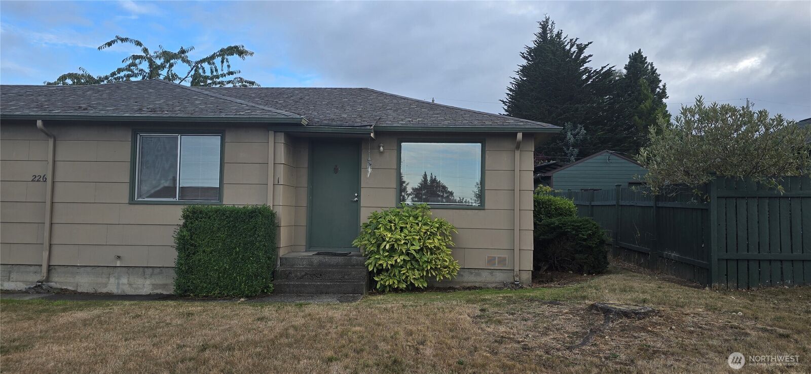 Property Photo:  226  Orcas Avenue 2  WA 98362 