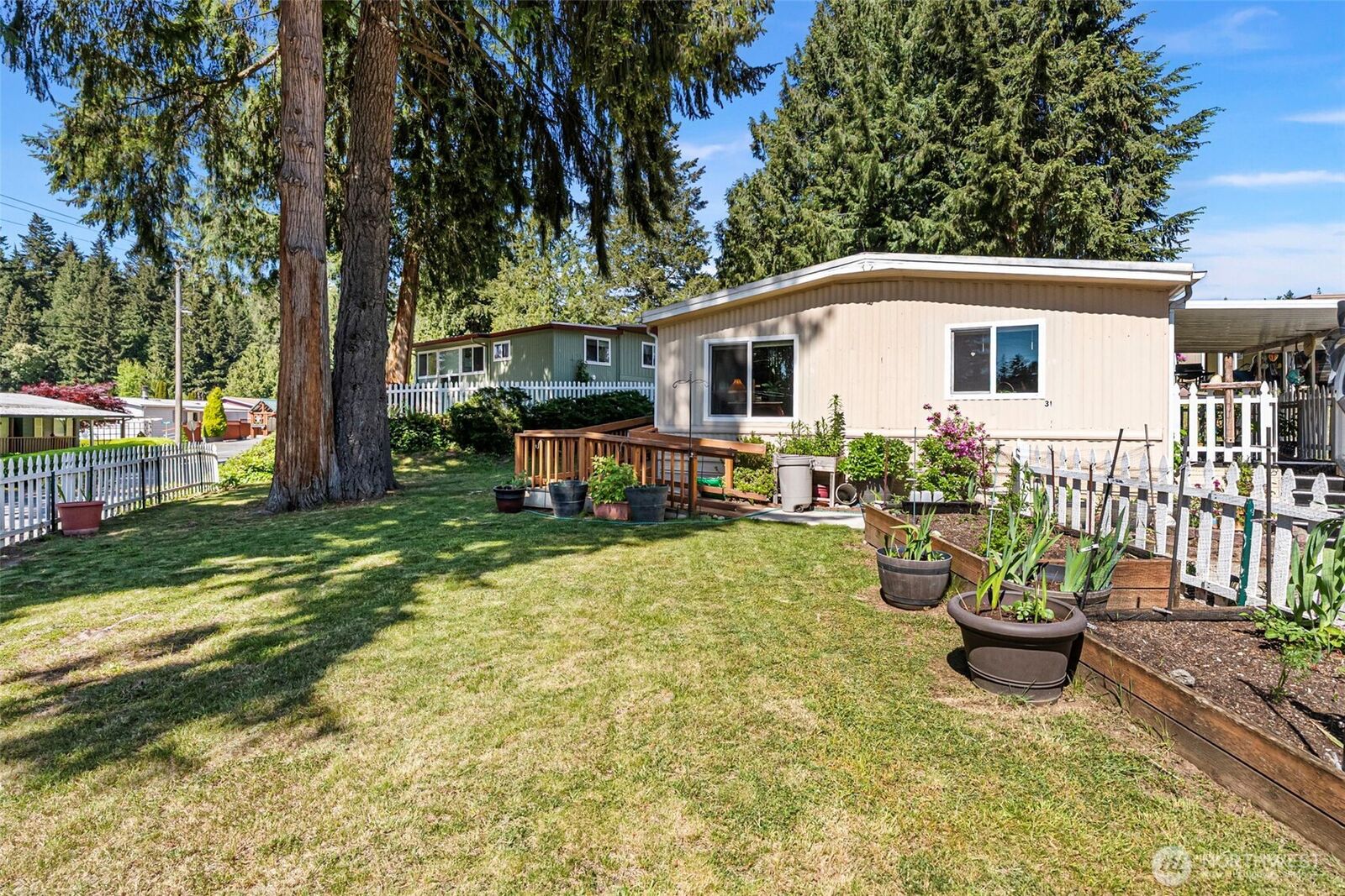 Property Photo: 16300 NE State Hwy 305 31 WA 98370