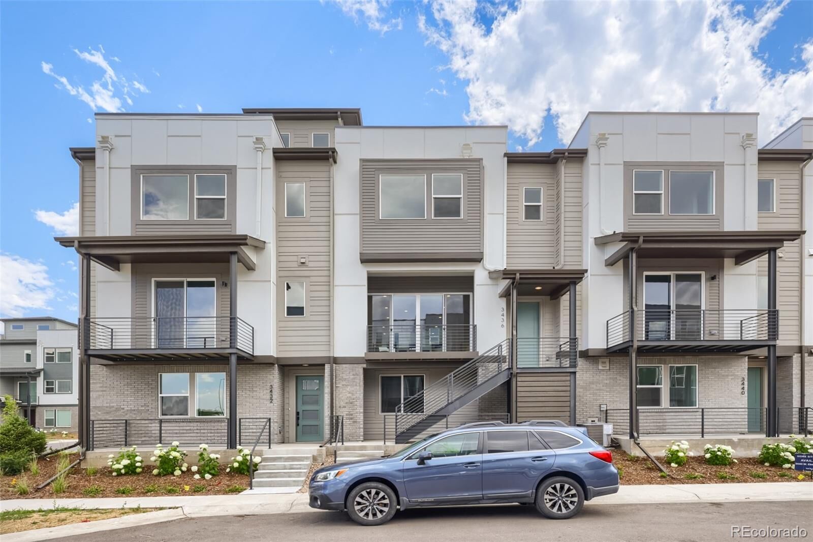 Property Photo: 3436 W Elmhurst Place CO 80120