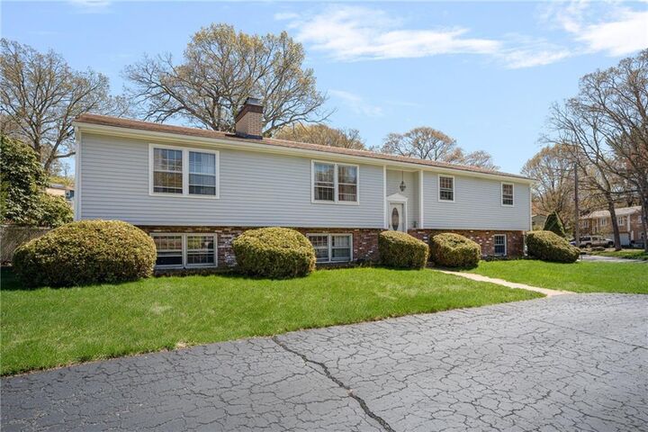 Property Photo:  44 Quaker Drive  RI 02893 