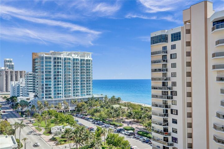 Property Photo:  6422 Collins Ave 1402  FL 33141 
