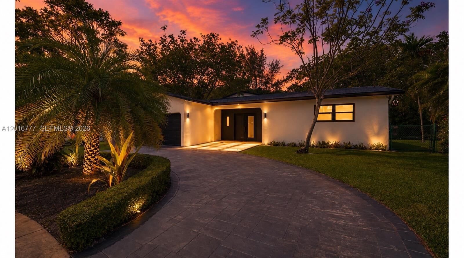 Property Photo:  3411 Thomas St  FL 33021 