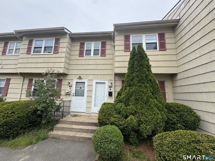 Property Photo:  30 Round Tree Drive 6  CT 06770 
