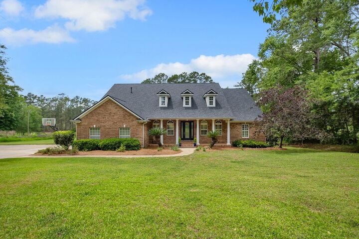Property Photo: 5985 Miles Blake Court FL 32309