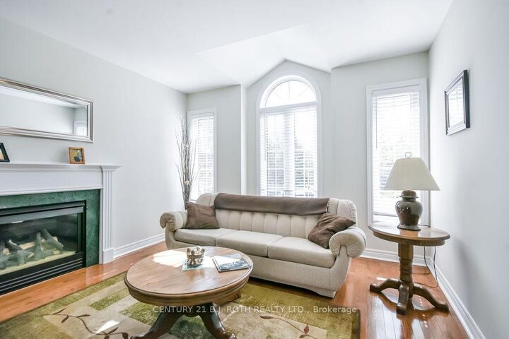 Property Photo:  112 Crimson Ridge Road  ON L4N 0G9 