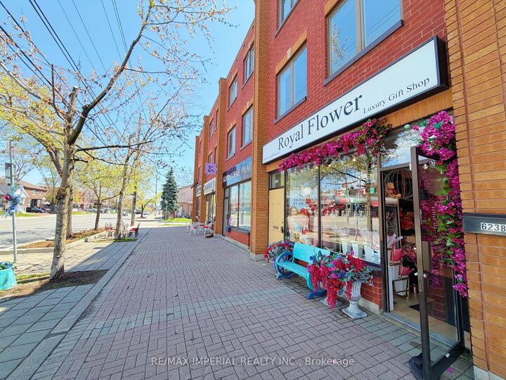 623-623A The Queensway N/A — photo 1