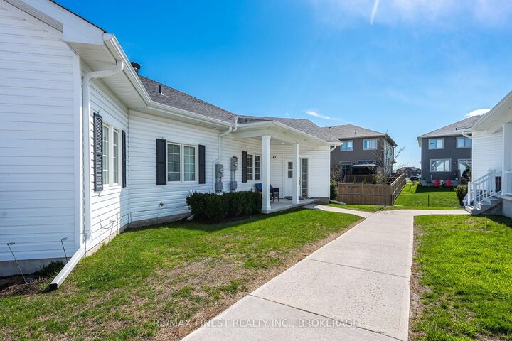 47 Lowry Place — photo 1