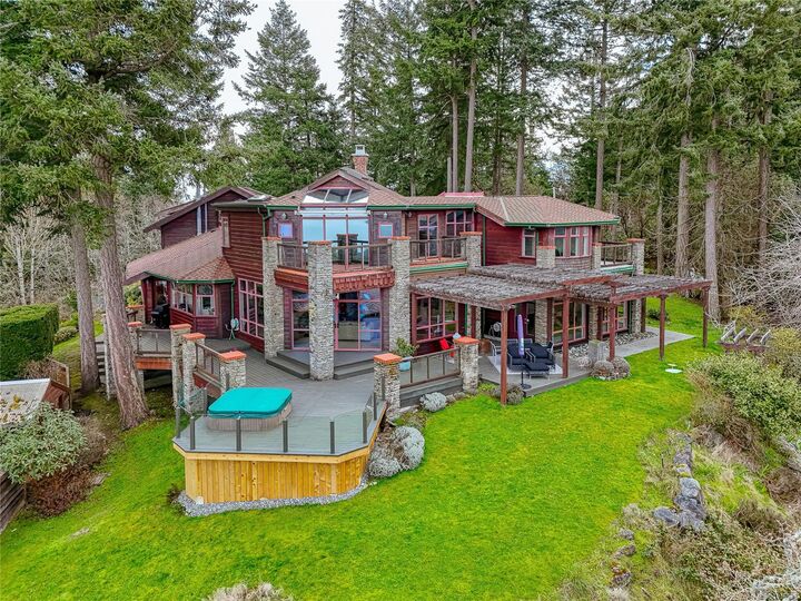 Property Photo:  1126 Highview Pl  BC V8L 5J9 