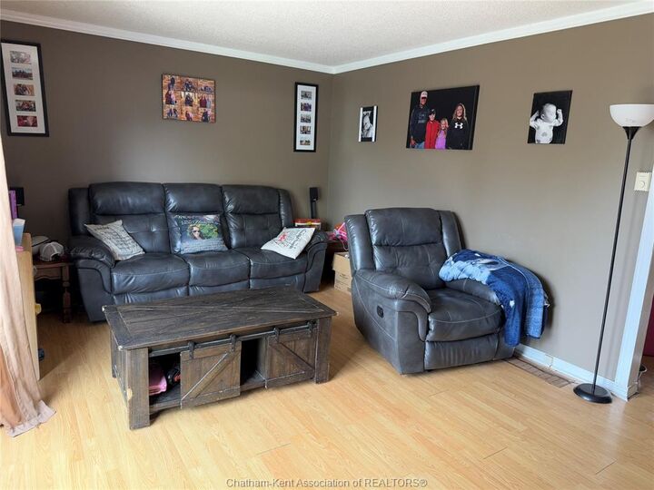 Property Photo: 194 A Forhan Street ON N8A 3R4
