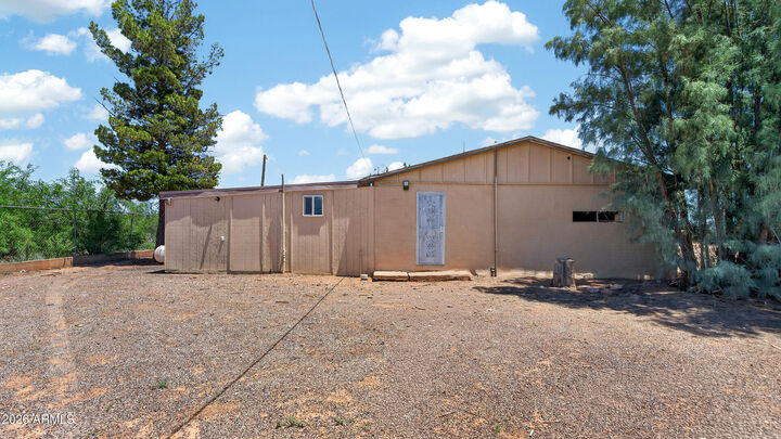 Property Photo:  1166 N Plantation Road  AZ 85607 